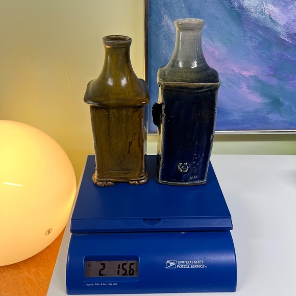 Oil & Vinegar Studio Pottery Cruets Vessels Signed SH Palm Tree Icon Blue Green - Picture 14 of 14